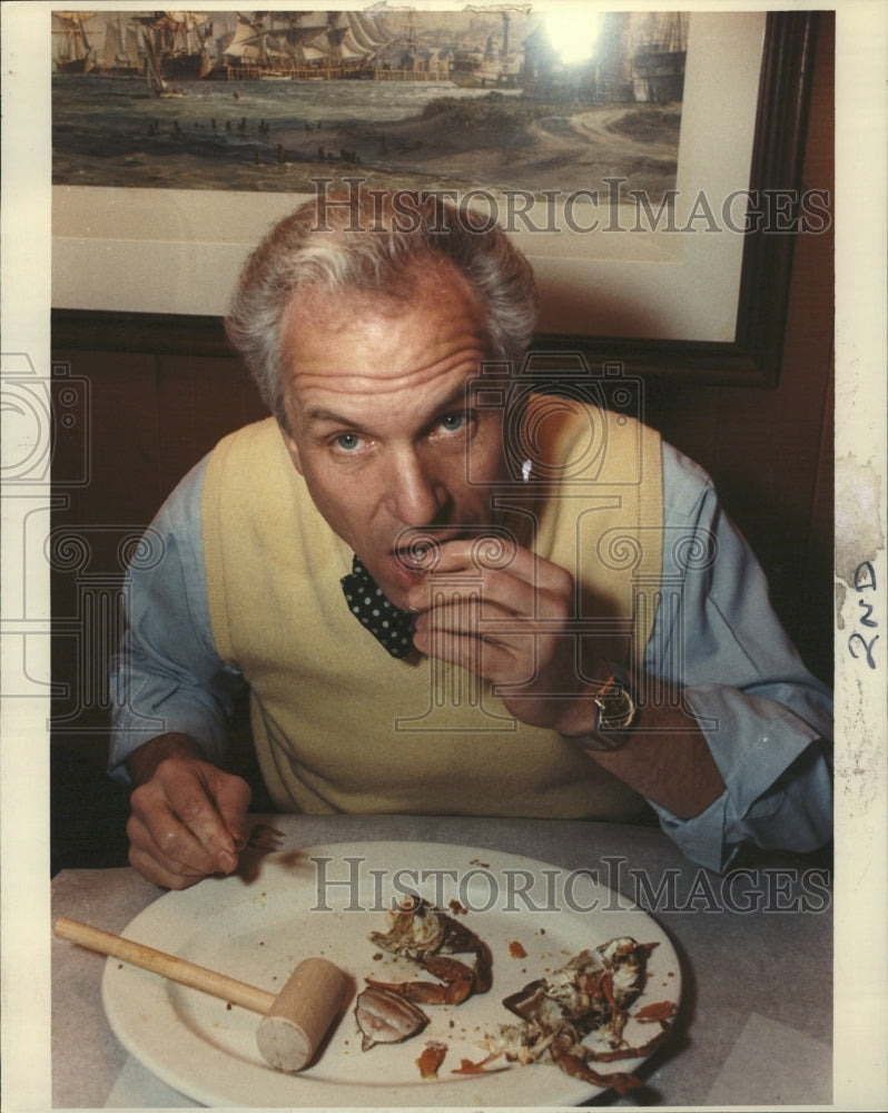 1985 Chuck Muer Restaurant Owner - Historic Images