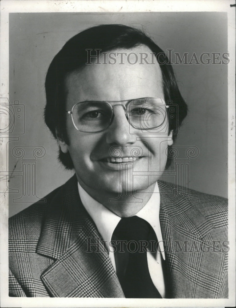 1980 Bill Moyers Political Analyst - Historic Images