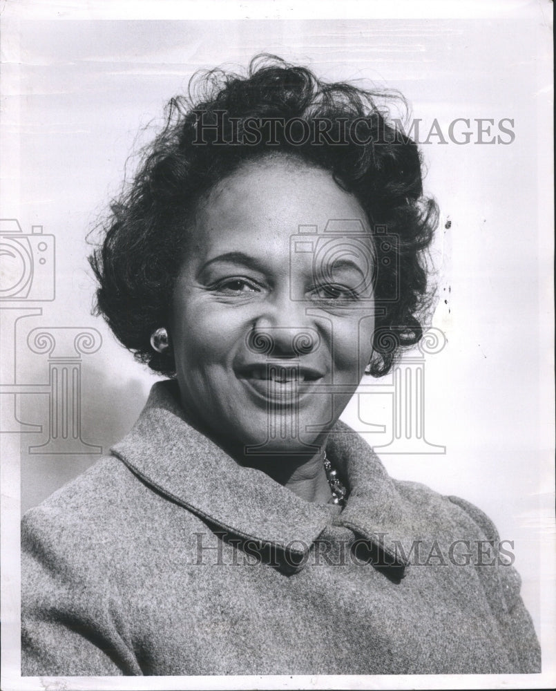 1971 Mrs. Junetta Watt - Historic Images