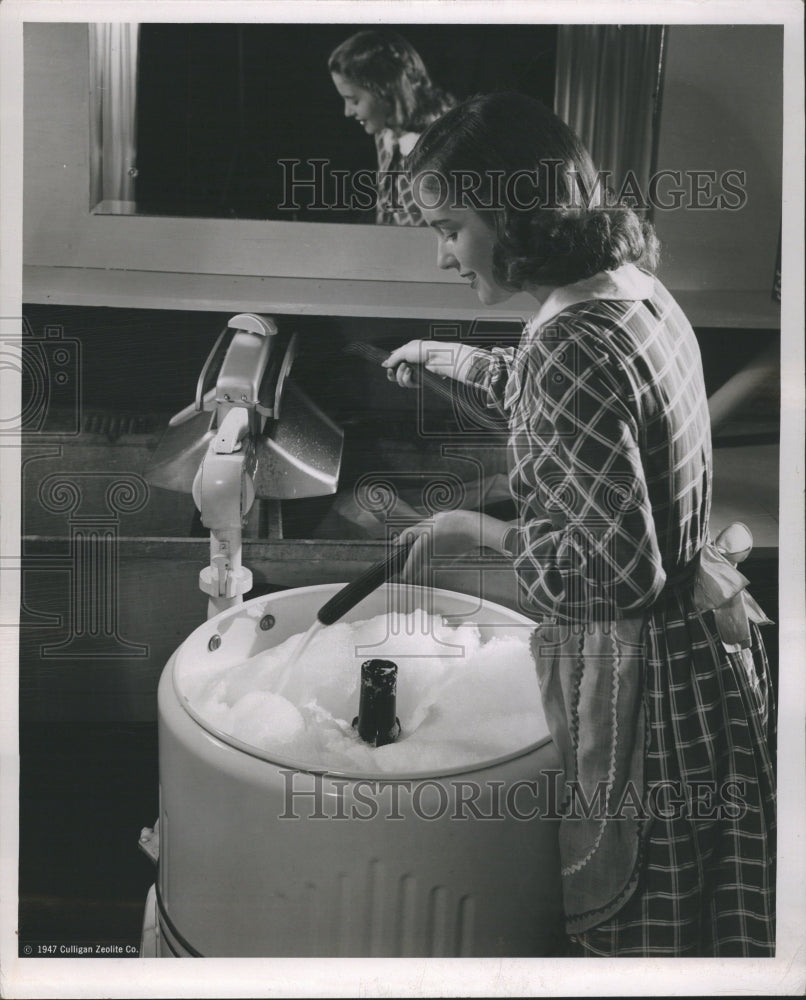 1947 Water Soap - Historic Images