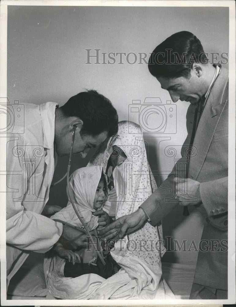 1953 Isfahan Point 4 Medical Team Iran - Historic Images