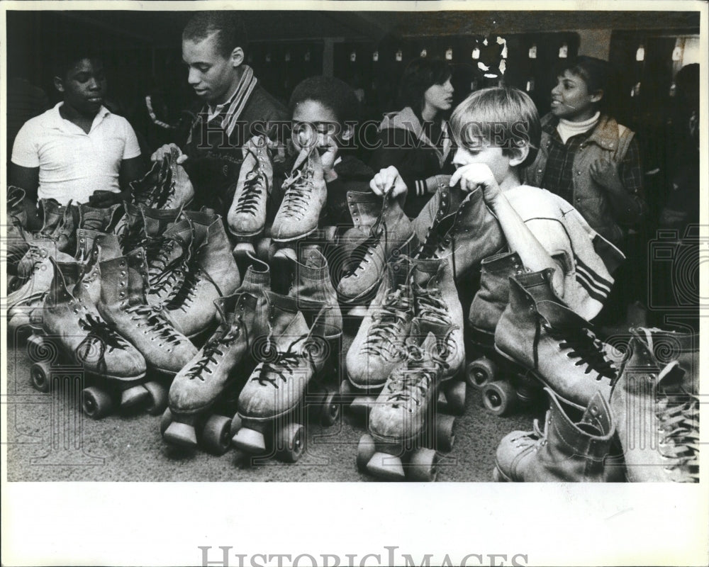 1983 Roller Skating is back in Style - Historic Images