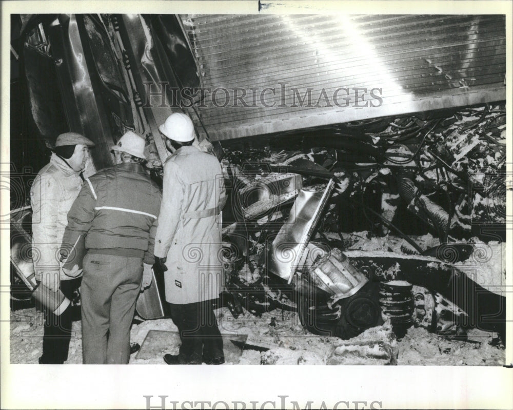 1985 128 Hurt In RR Commuter Crash Gary IN - Historic Images