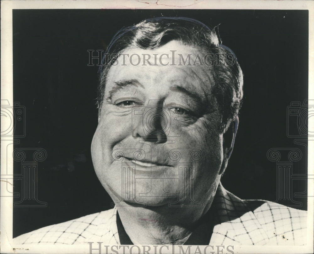 1974 Jackie Gleason comedian actor musician - Historic Images