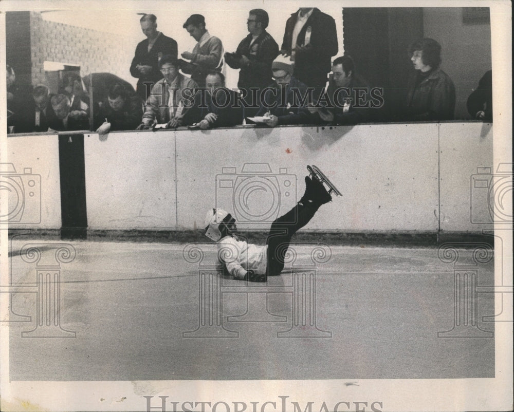 1972 Ice skating - Historic Images