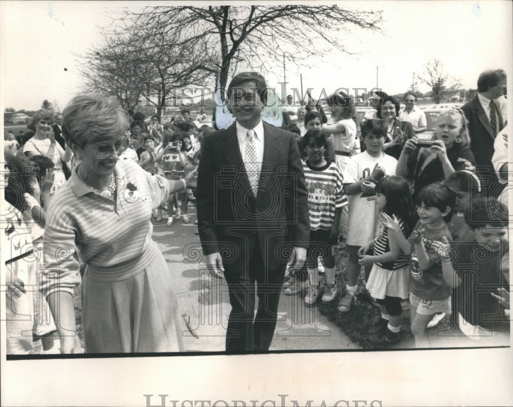 1989 James Johnston Blanchard Oak Park - Historic Images