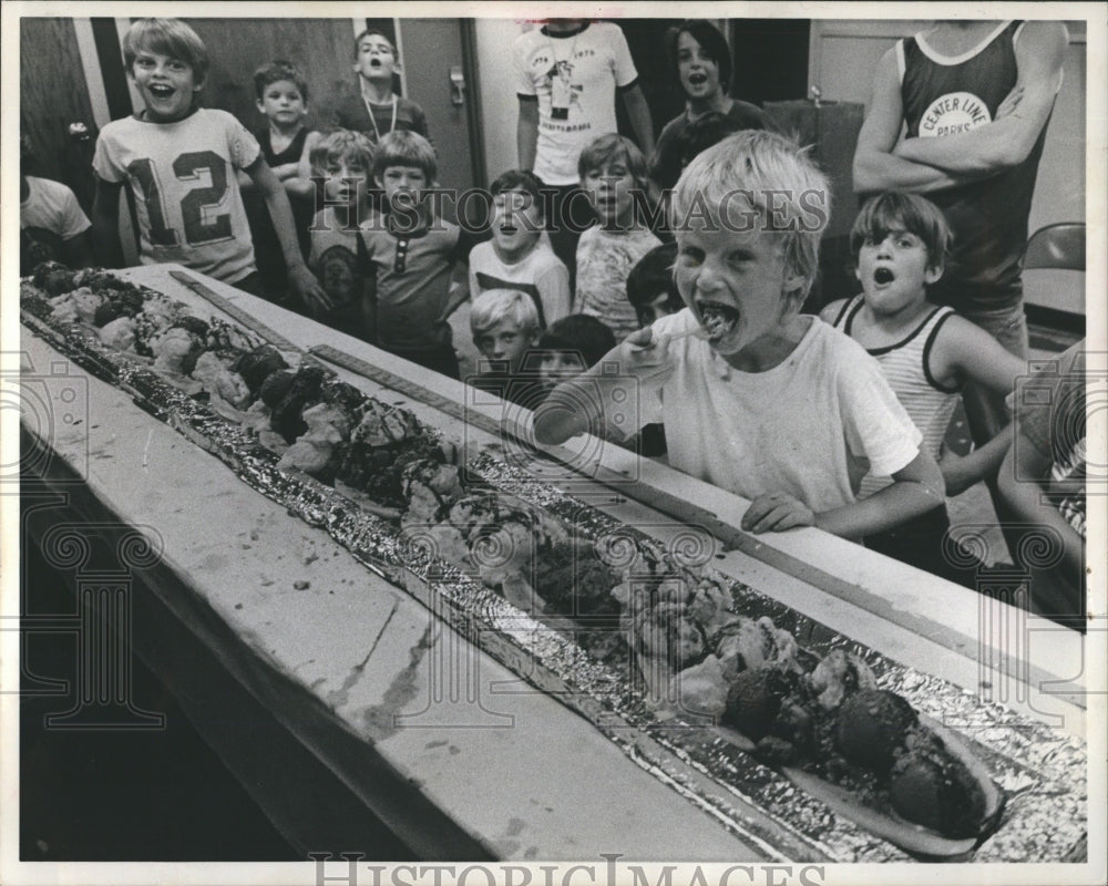 1976 Kenny Kaipinski Banana warren Boy Club - Historic Images