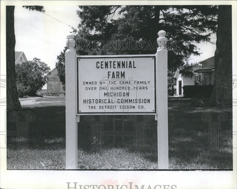1980 Centennial Farm Historical Marker MI - Historic Images
