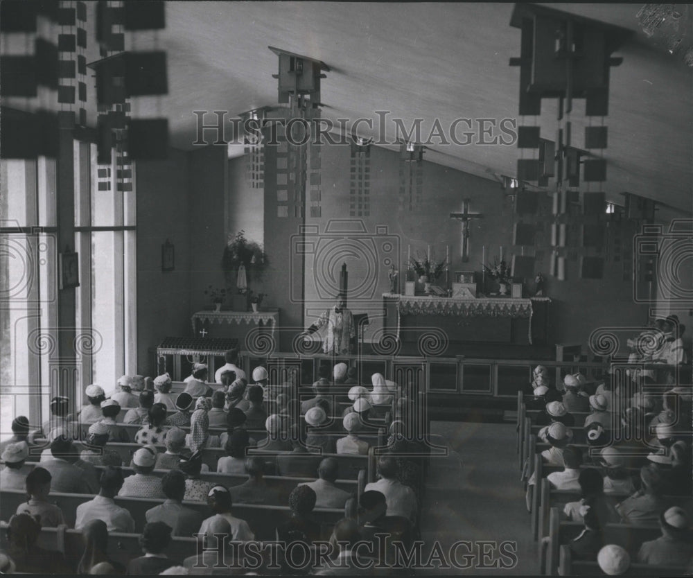 1954 Church - Historic Images