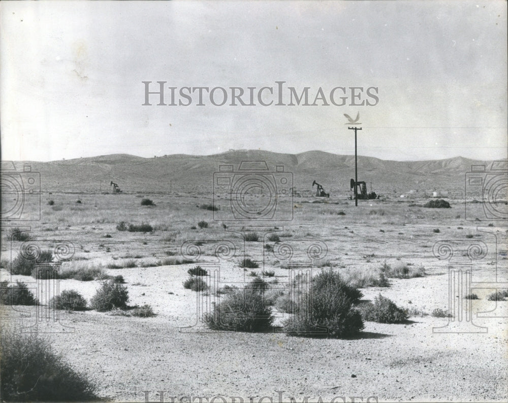 1974 Oil Wells California. - Historic Images