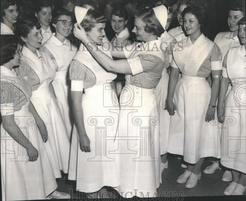 1958 Capping Ceremony Thorne Hall  - Historic Images