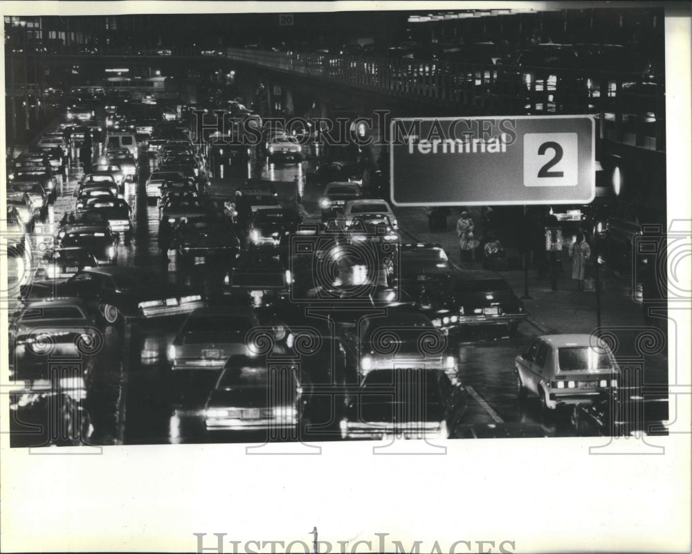 1983 Traffic Jam O&#39;Hare - Historic Images