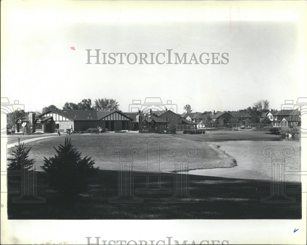 1981 Palos Heights Oak Hills Country Club - Historic Images