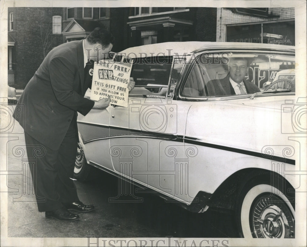 1958 George Trakis Car Salesmen - Historic Images