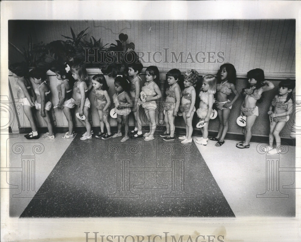 1968 Press Photo Miss Minimaid Contest - Historic Images