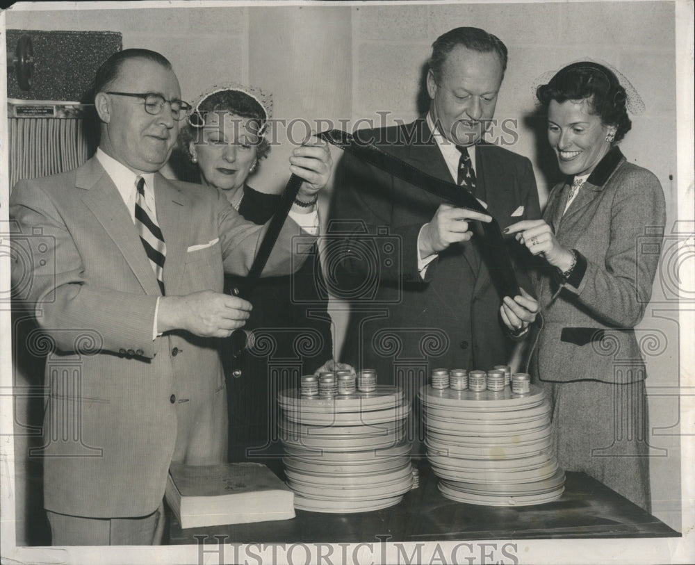 1954 John R. Davis et al. - Historic Images