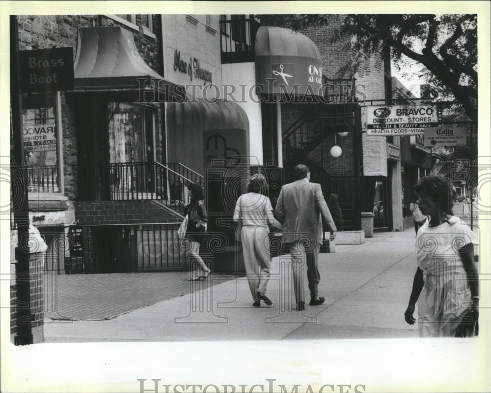 1986 Shops East oak Street New Better Shops - Historic Images