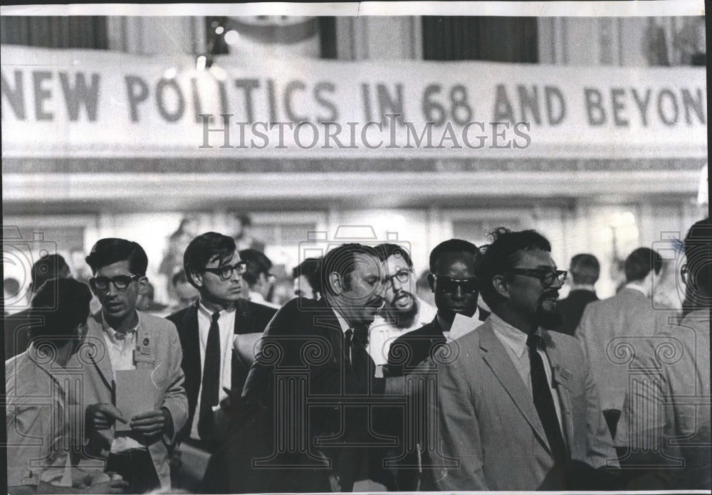 1967 Stormy Convention Tallies Vote - Historic Images
