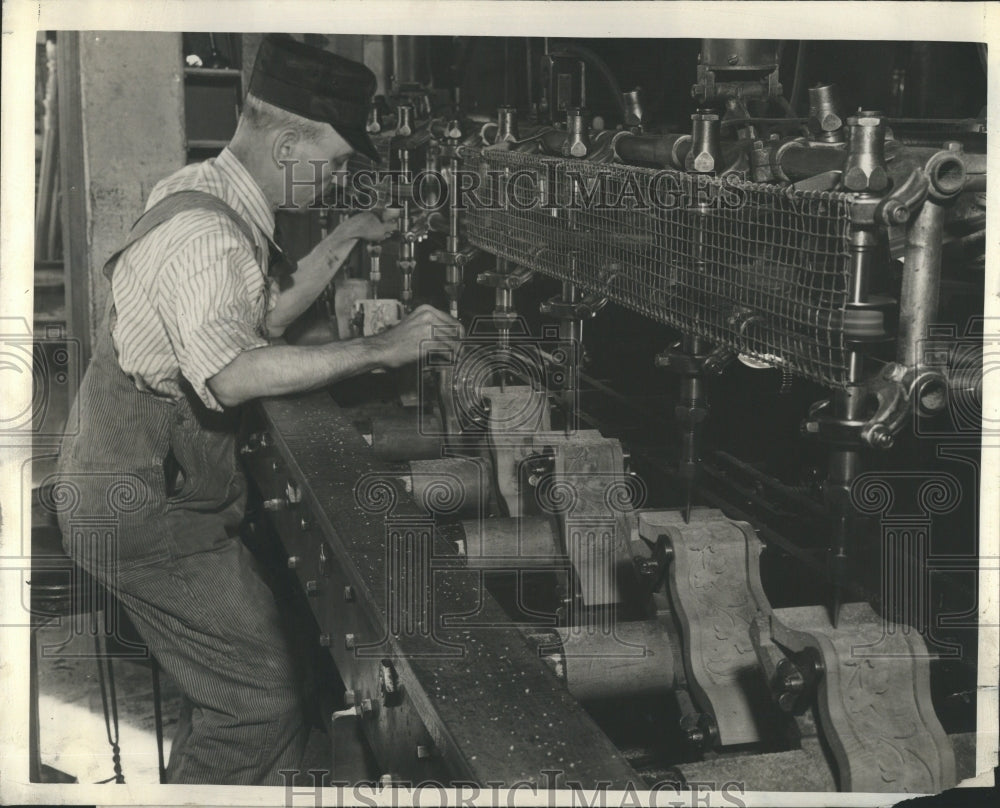 1948 Assembling a Harp - Historic Images