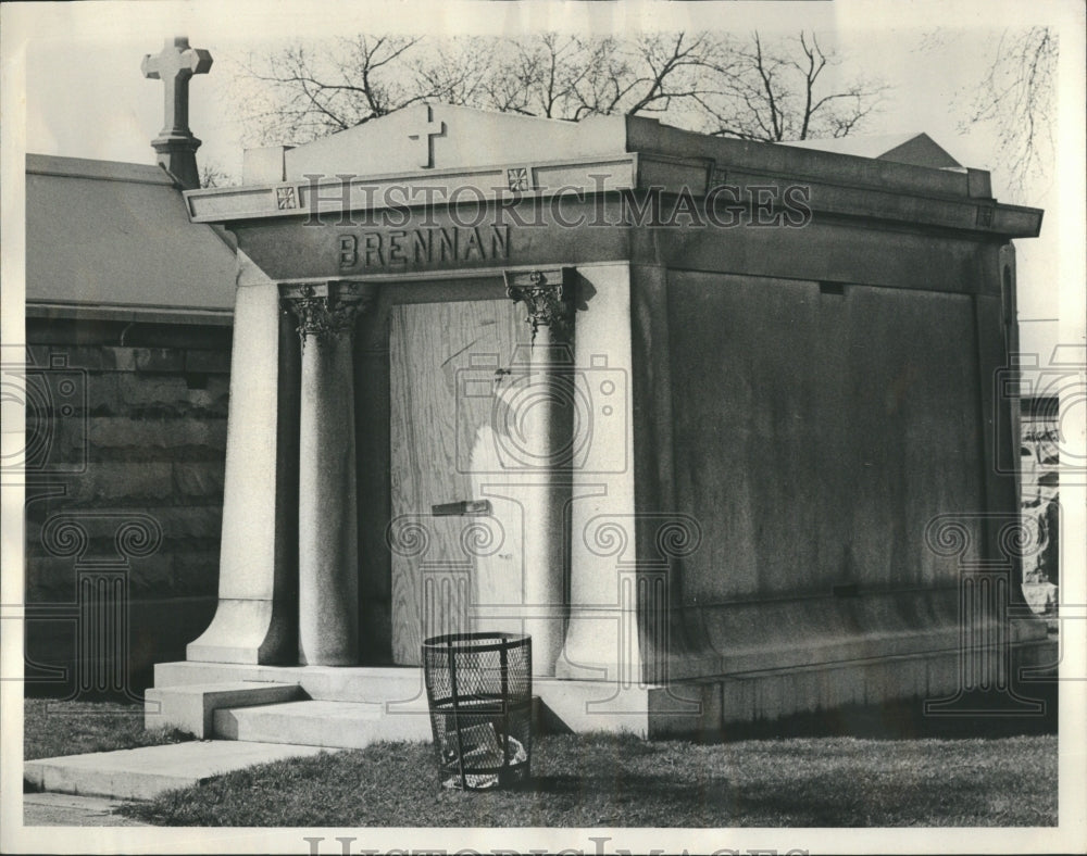 1966 Press Photo Brennan Mausoleum Vandalised at Cemetar - RRR26689 - Historic Images