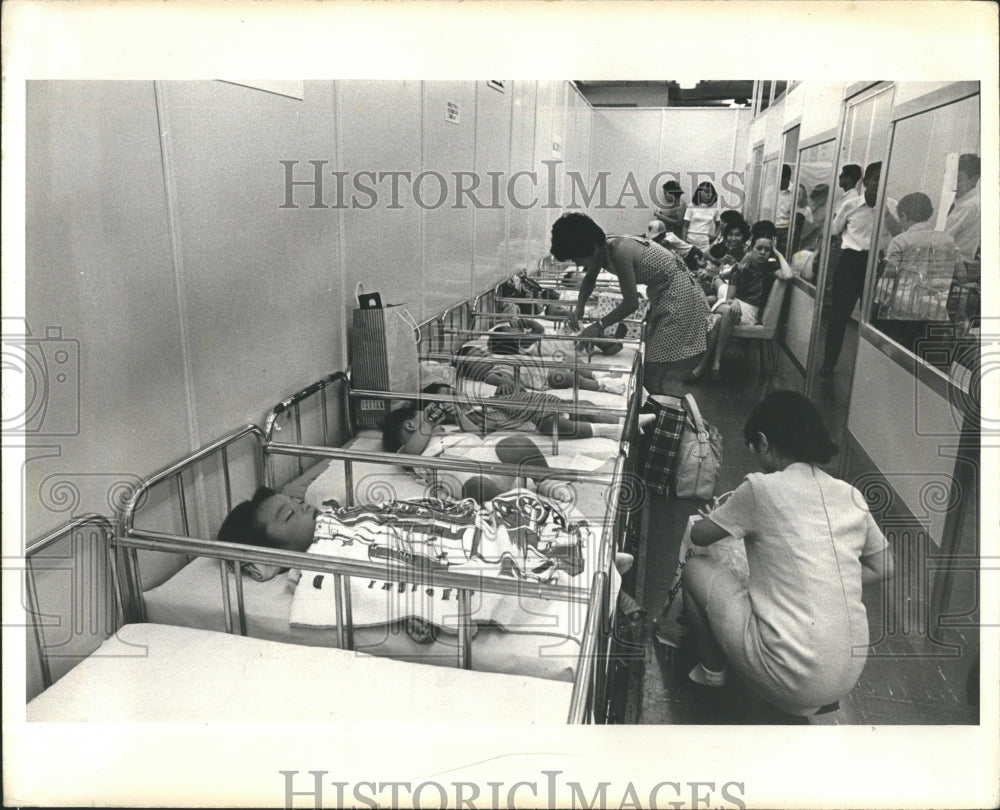 1973 Tokyo Department Store Nursery - Historic Images