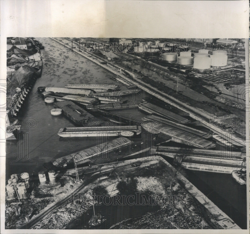 1965 Press Photo Chicago Sanitery Ship Canal Jam Blocks - Historic Images