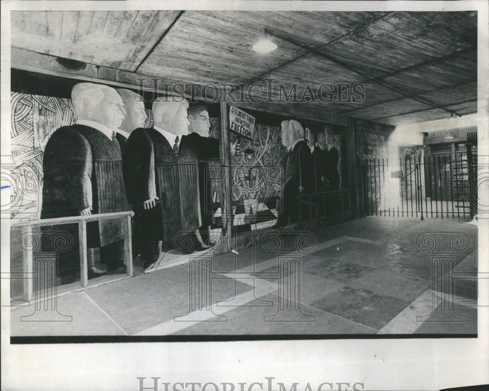 1977 Harold Haydon Art Story Wall Murder - Historic Images