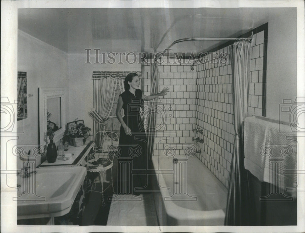 1949 Tiles - Historic Images