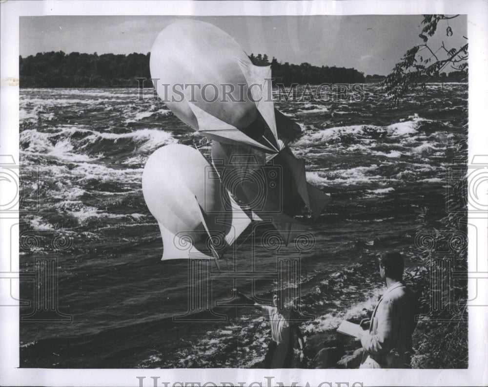1954 Water Balloon St. Lawrence Blimp  - Historic Images