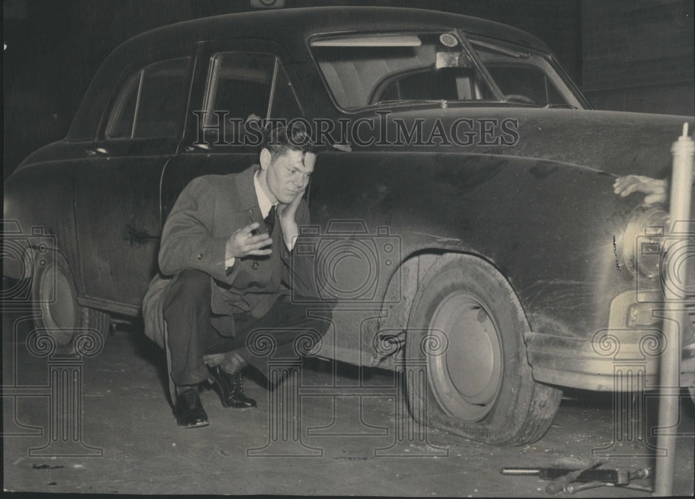 1949 Flat Tire Michigan Ave Air Raid - Historic Images