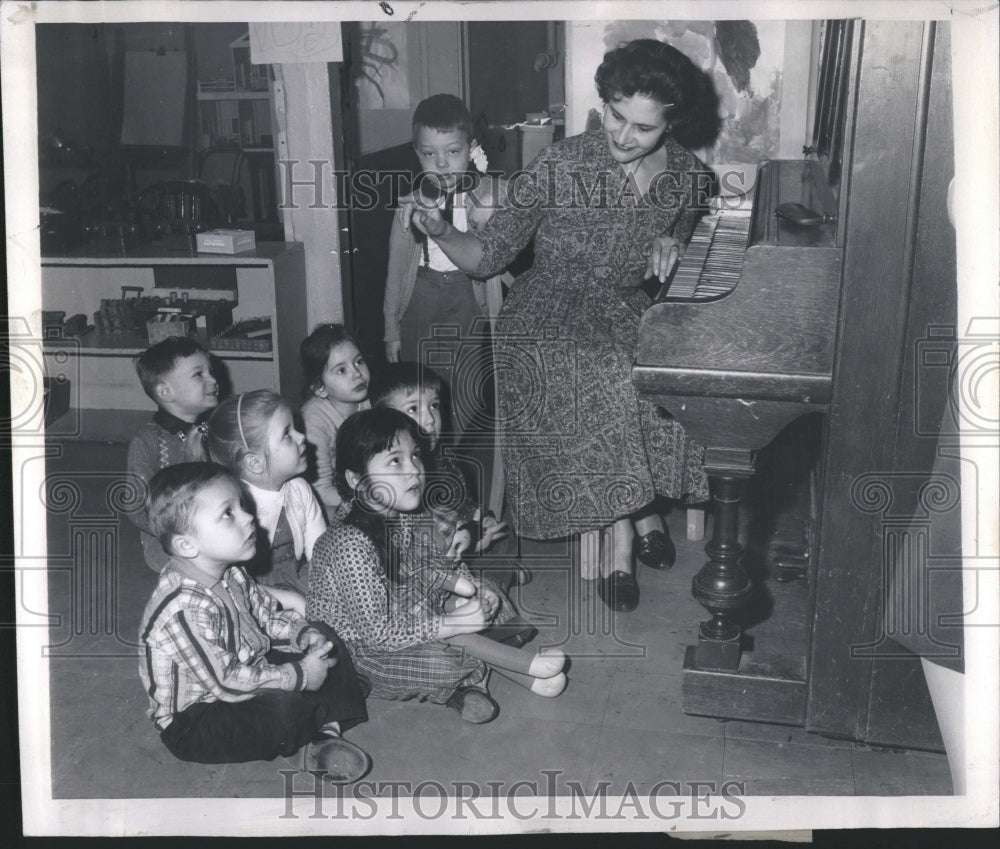 1961 Press Photo North Avenue Day Nursery Ann Yardley - Historic Images