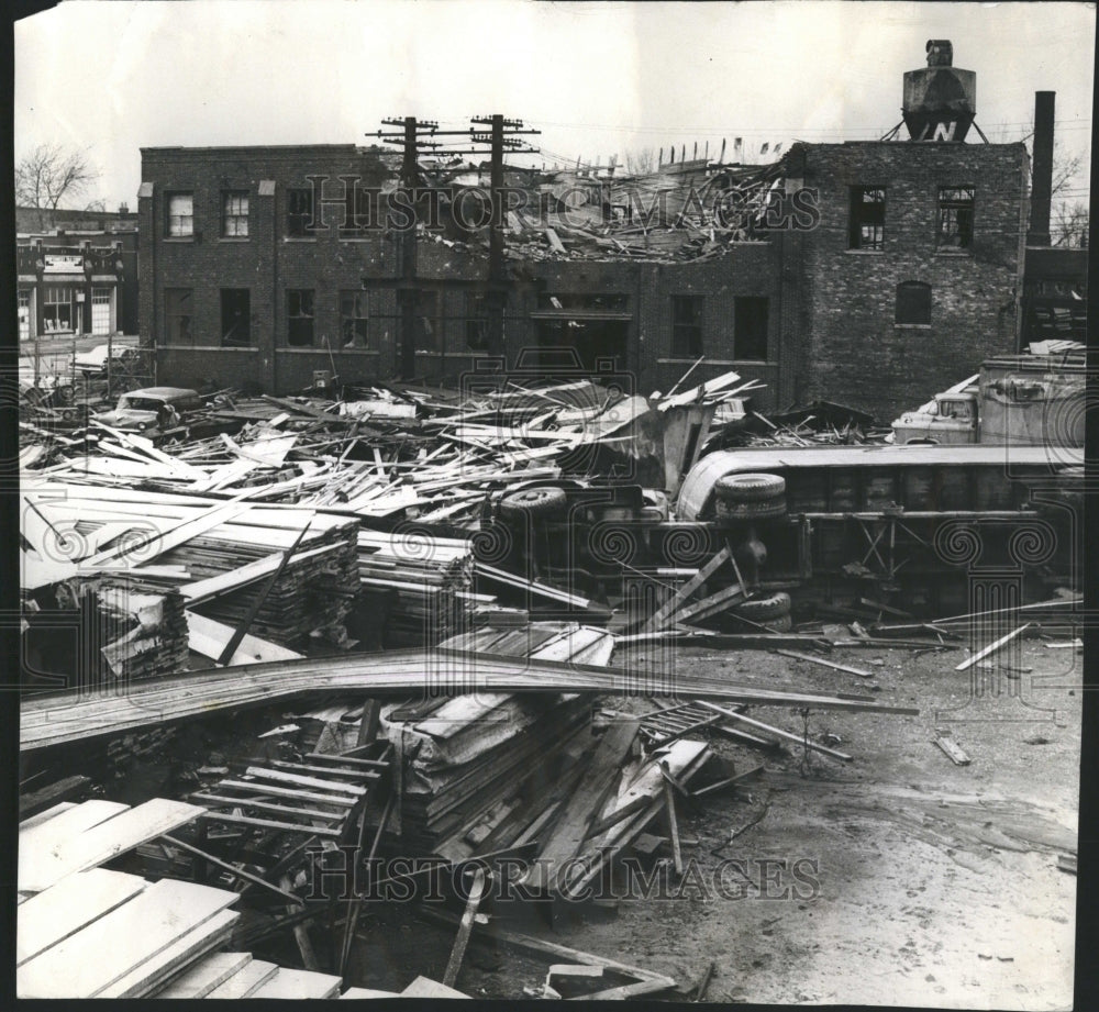 1981 Path Strom Yard Truck Building - Historic Images