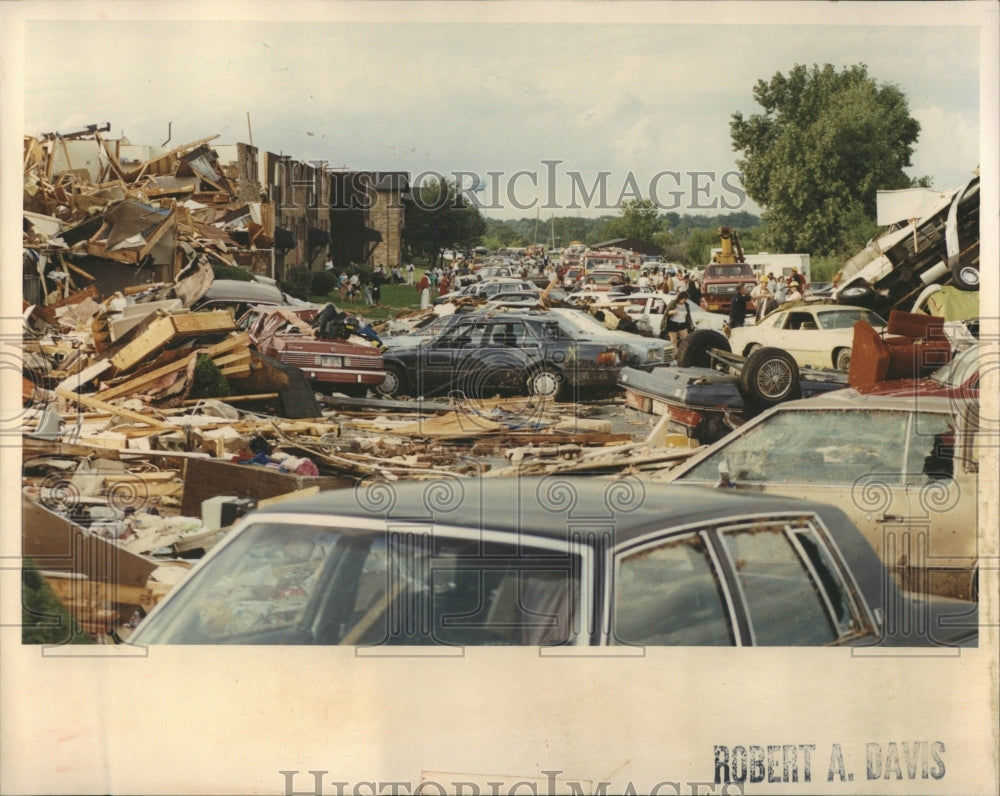 1990 Tornado Cedarwood Apartments - Historic Images