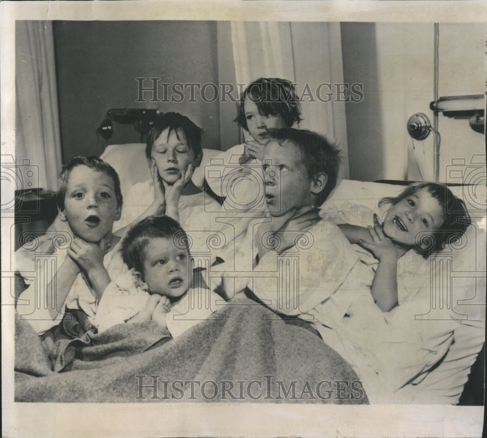 1957 Tonsils - Historic Images