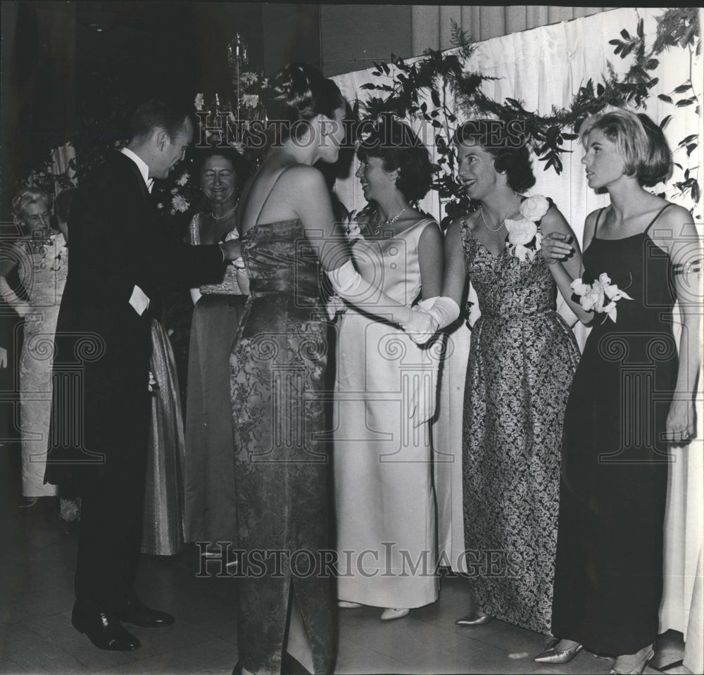 1964 Bachelors Benedicts Ball Party Chicago - Historic Images