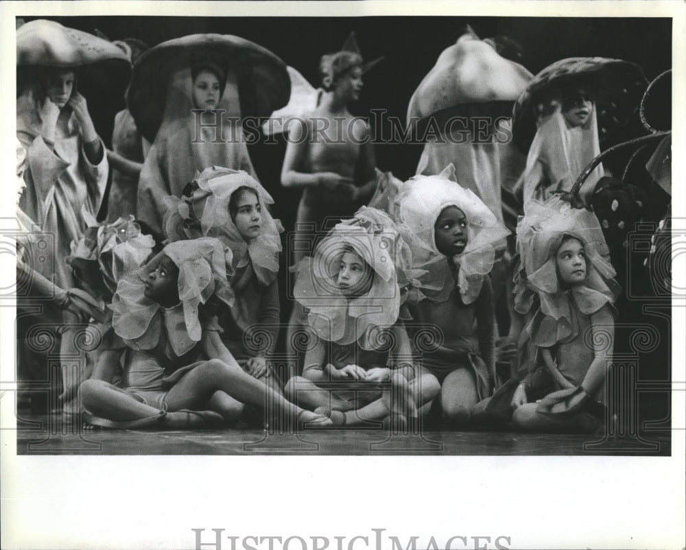 1982 Child Chicago City Ballet Cinderella - Historic Images