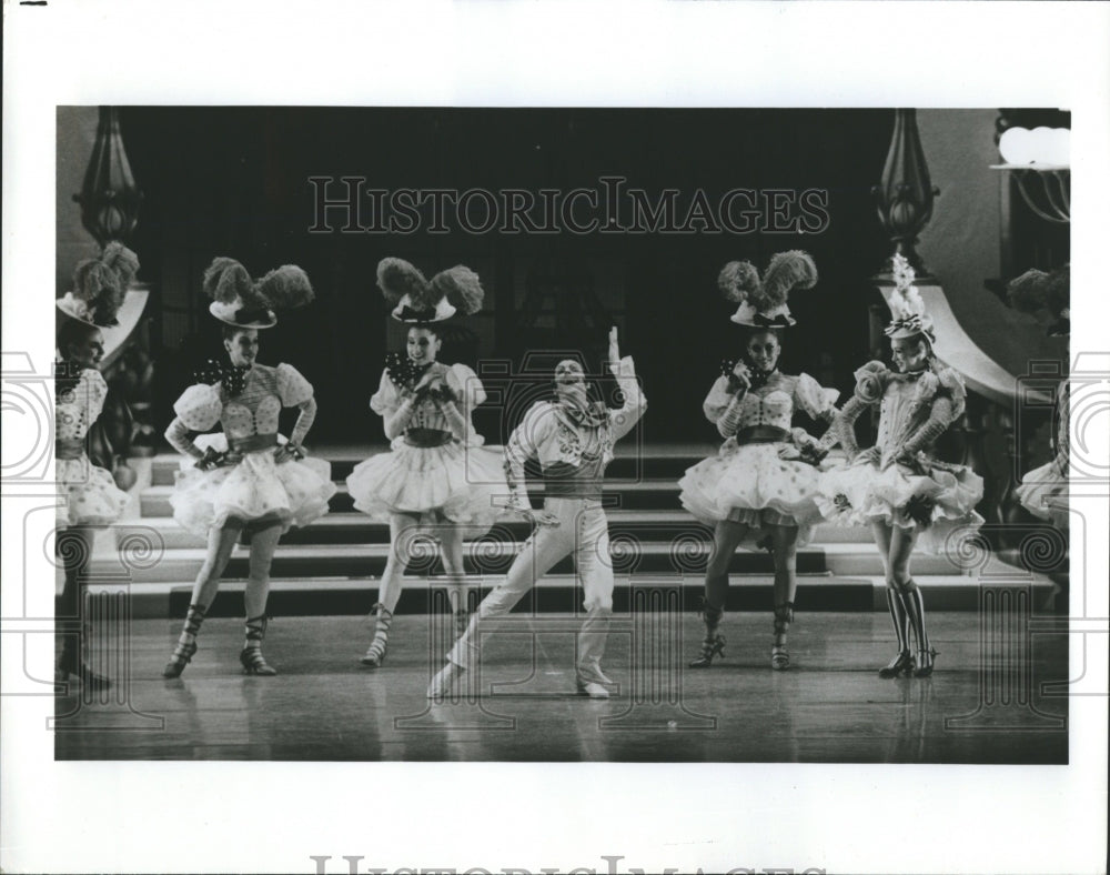 1989 Gaite Parisienne American Ballet - Historic Images