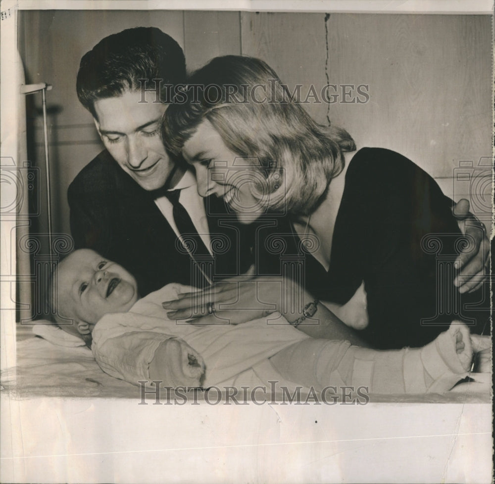1962 baby after a graft a fibula bone opera - Historic Images