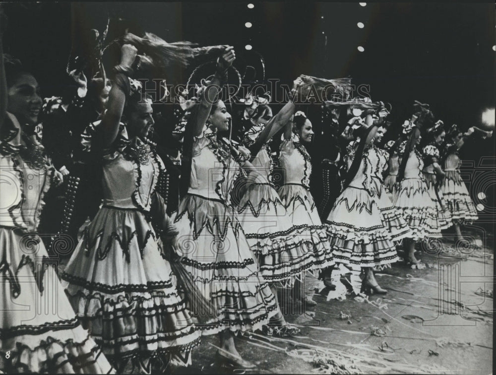 1969 Ballet Foklorico Mexico S Hurok Dress - Historic Images