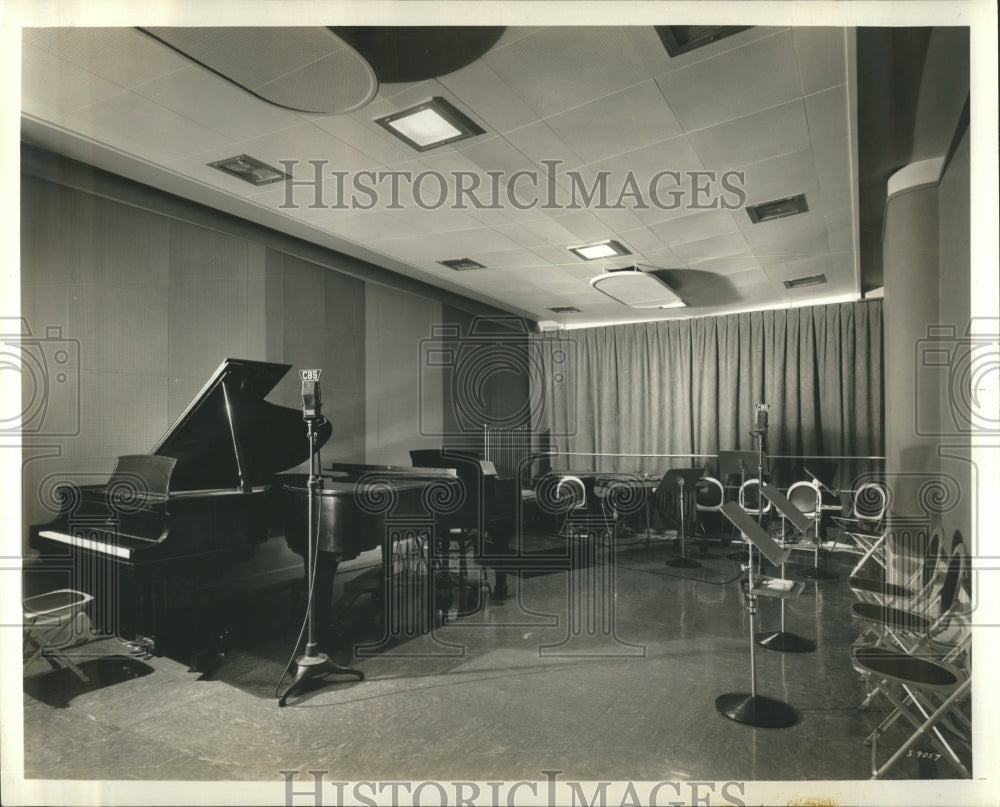 1936 Typical Dramatis Orchestra Live End - Historic Images