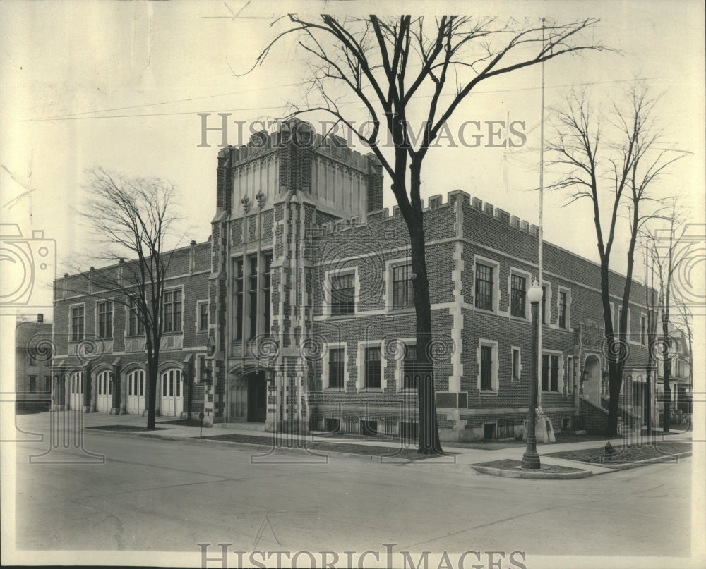 1929 Kaukakee City hall - Historic Images