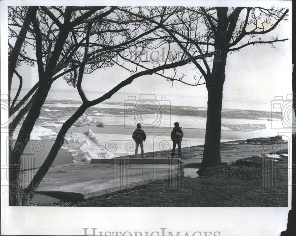 1977 Dan Brady Bob Du Mouchelle Ice Water - Historic Images