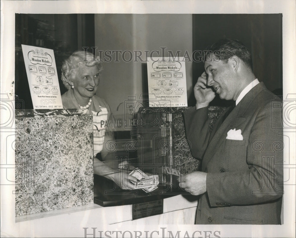 1951 Press Photo Northwestern University 1st National - Historic Images
