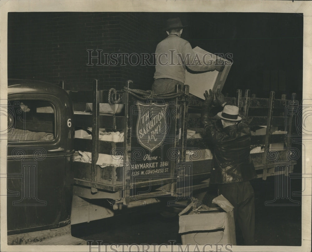 1942 Salvation Army Salvage Material Truck - Historic Images