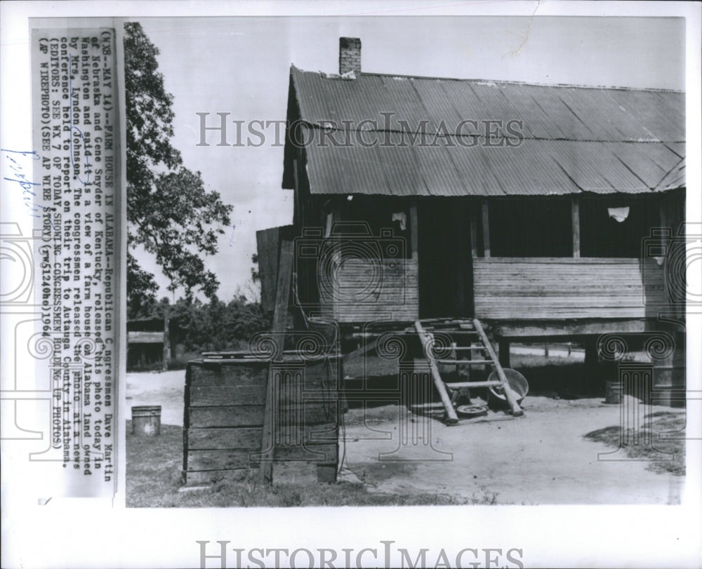 1964 Mrs Lyndon Johnson Farm House - Historic Images