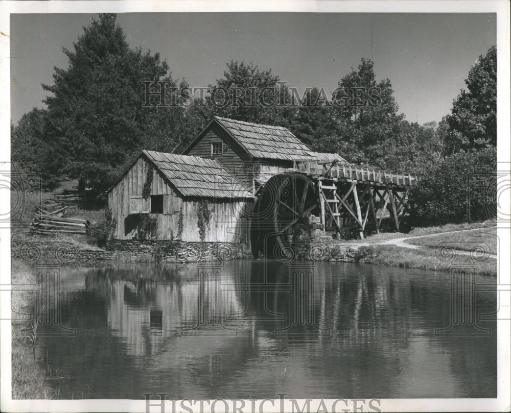 1977 Mabry Mill Virginia great tourist site - Historic Images
