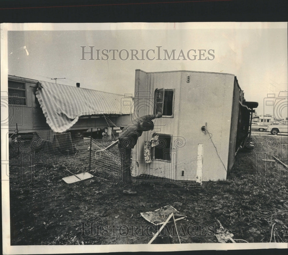 1966 Richard Davis Rescue Tornado - Historic Images