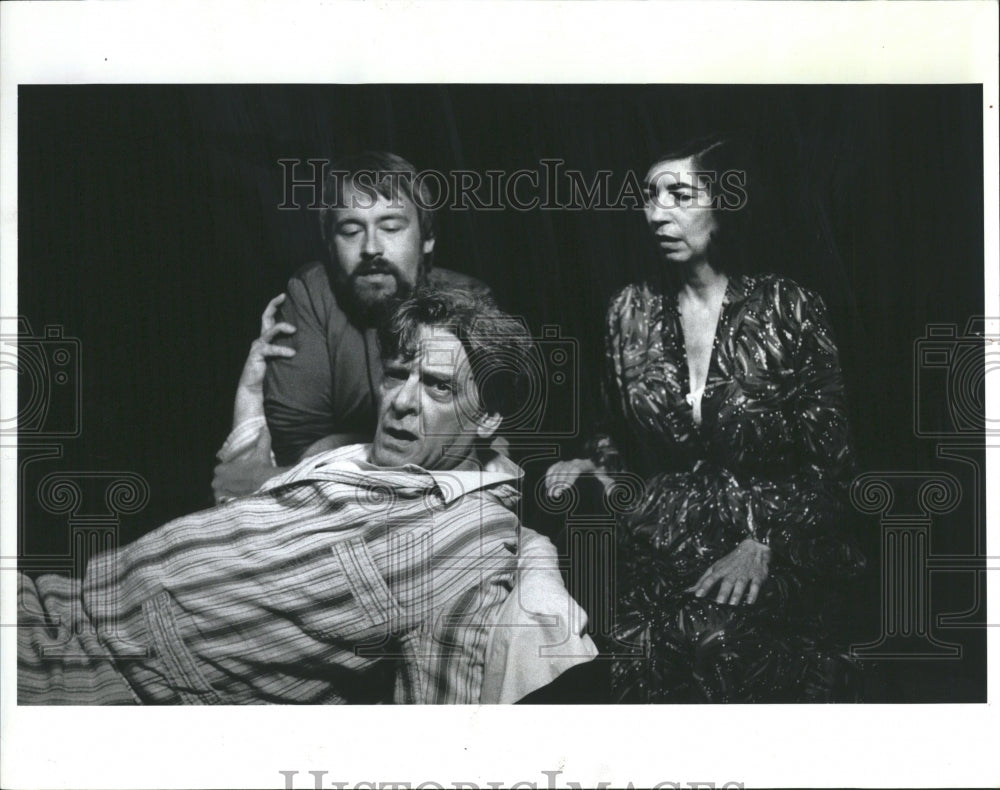 1983 Dresser Broadway Charge Life Ronald - Historic Images