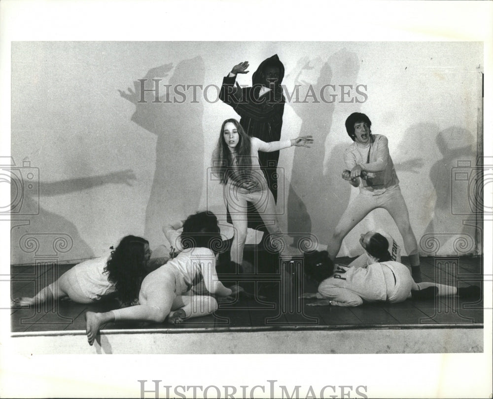 1972 Mephisto Sammy Chester Gretchen Leslie - Historic Images
