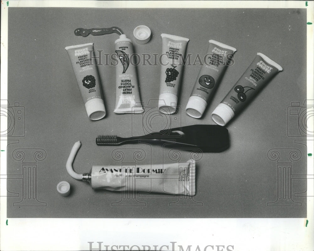 1982 Tooth Paste Shop Watch Items - Historic Images